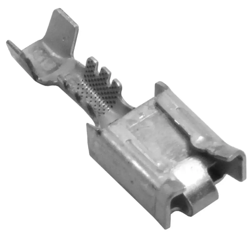 METRIPAK 630 FEMALE TERMINAL 18-22 GA